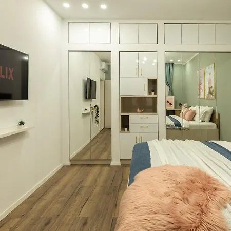 Dream - Prime Location 2br In