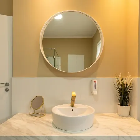 Dream - Prime Location 2br In