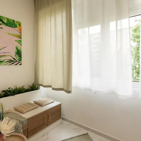 Dream - Prime Location 2br In