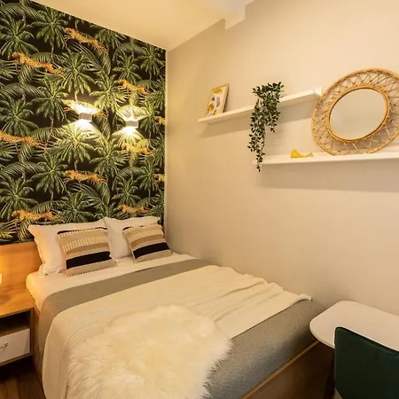 Dream - Prime Location 2br In * Bucharest