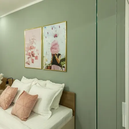 Dream - Prime Location 2br In * Bucharest