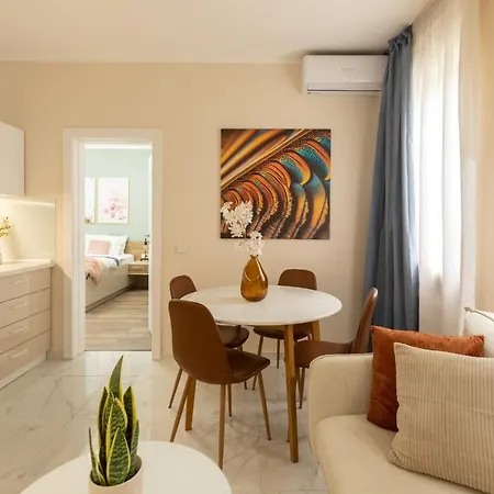 Dream - Prime Location 2br In Bucharest