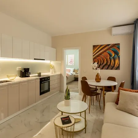 Dream - Prime Location 2br In * Bucharest