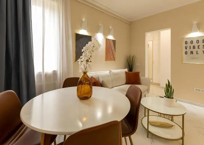 Dream - Prime Location 2br In