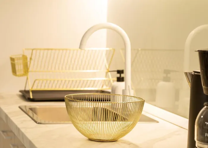 Dream - Prime Location 2br In